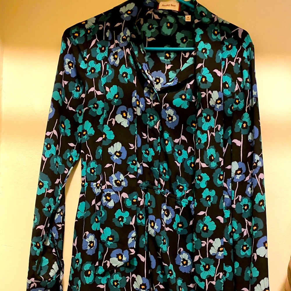 Aritzia short dress